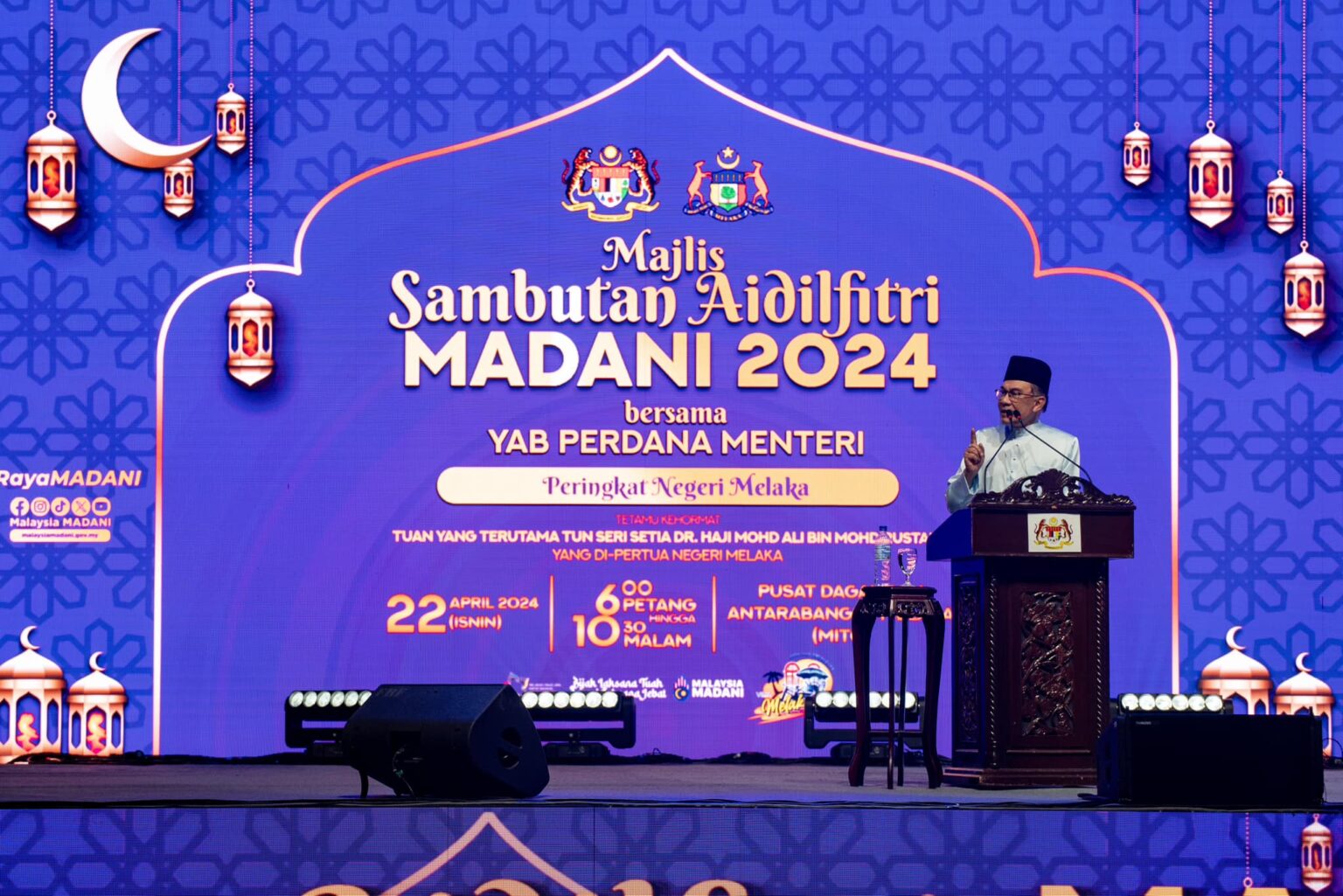 PHOTO GALLERY : MELAKA STATE-LEVEL AIDILFITRI MADANI 2024 CELEBRATION ...